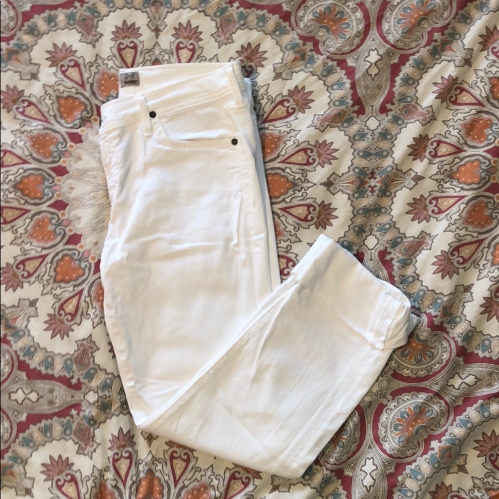 White Cuffed Capris
